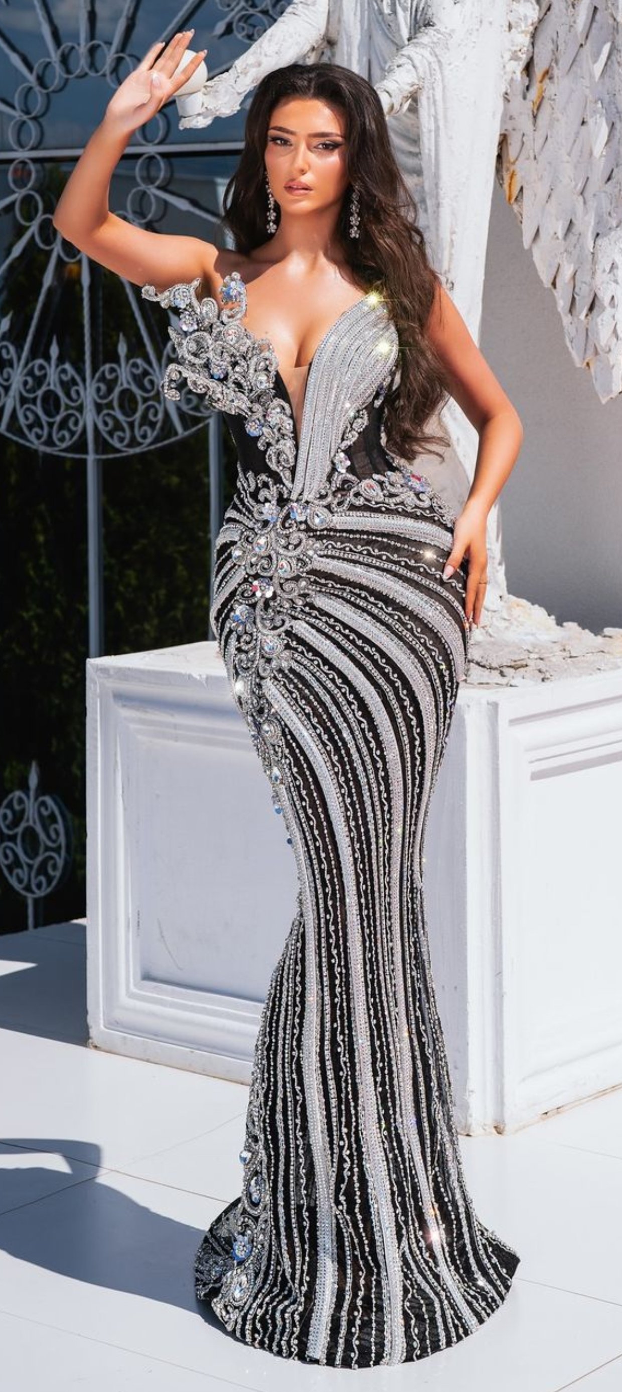BG-GOWN-084