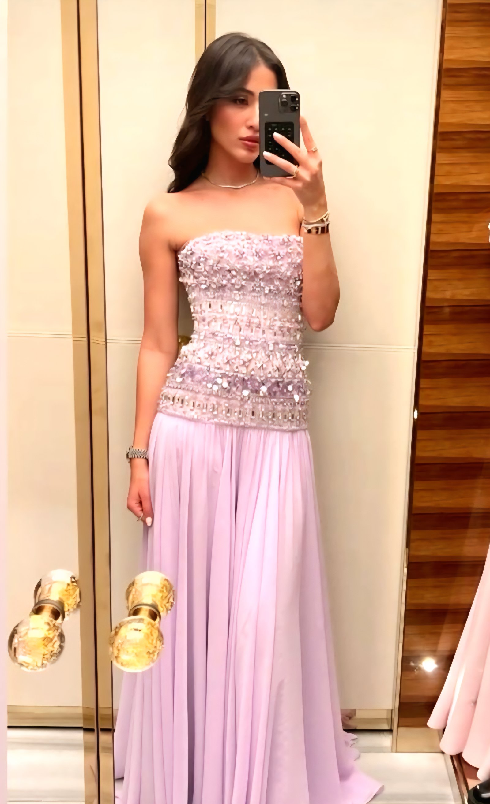 BG-GOWN-093