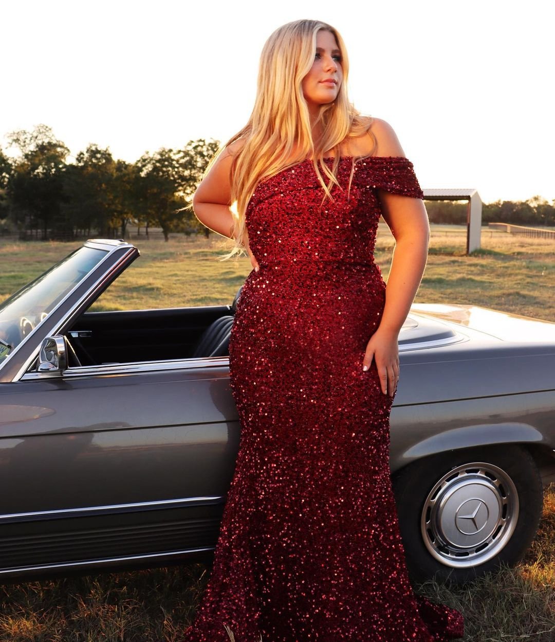 BG-GOWN-136