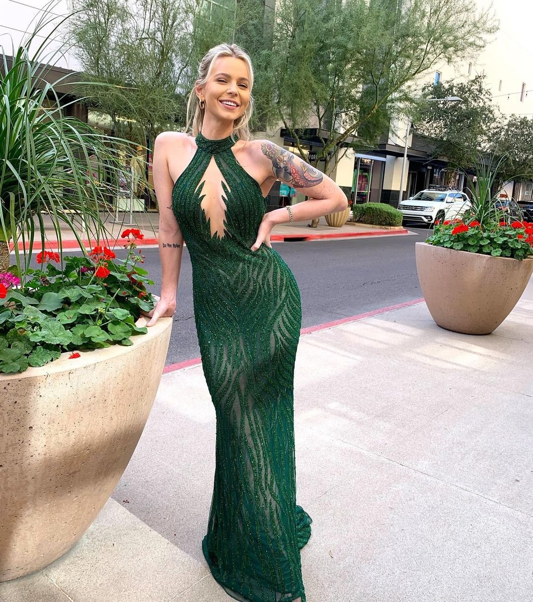 BG-GOWN-193