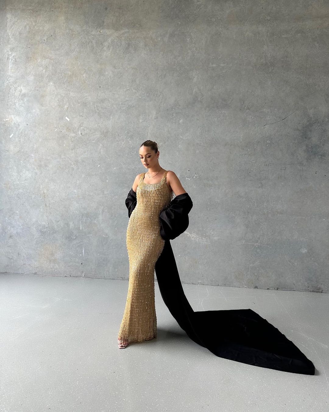 BG-GOWN-233