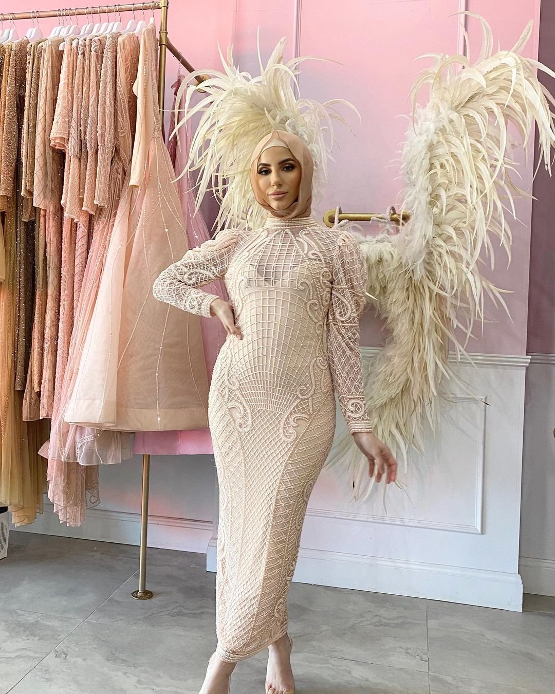 BG-GOWN-236