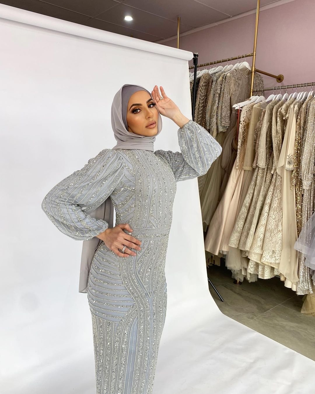 BG-GOWN-240