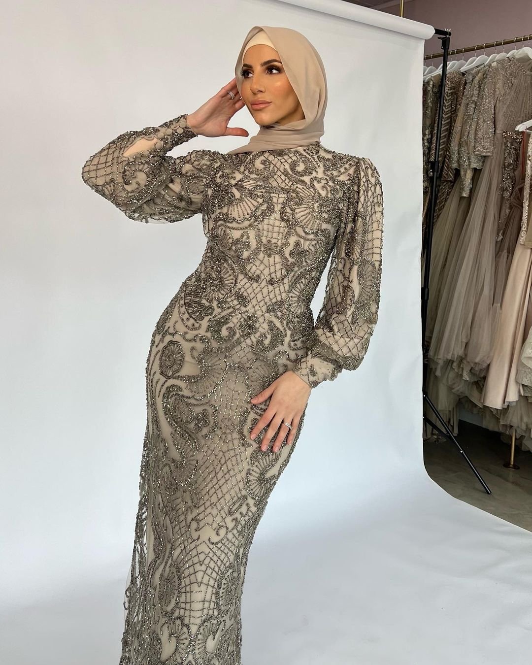 BG-GOWN-242