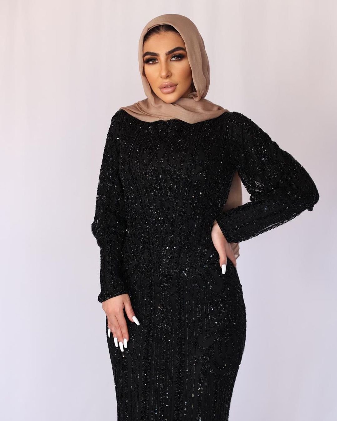 BG-GOWN-261